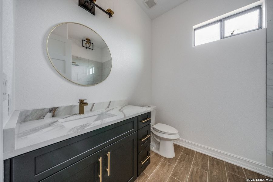 Furnished interior view inside a new home in , Floresville (Image 6).
