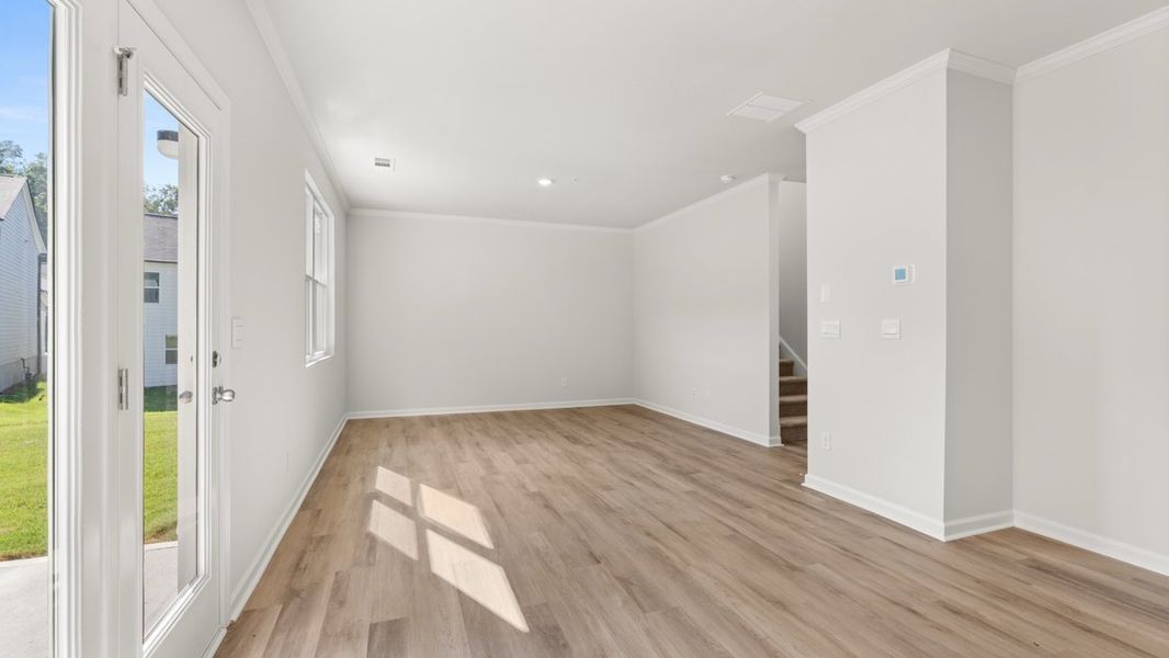 Representative unfurnished interior of a home built from the Belhaven by D.R. Horton in Braselton Village, Braselton (Image 16).