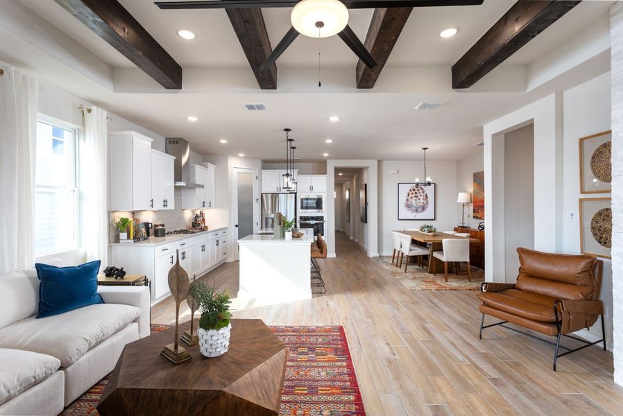 Representative furnished interior of a home built from the Cloudcroft by Hakes Brothers in Hunters Ranch, San Antonio (Image 12).