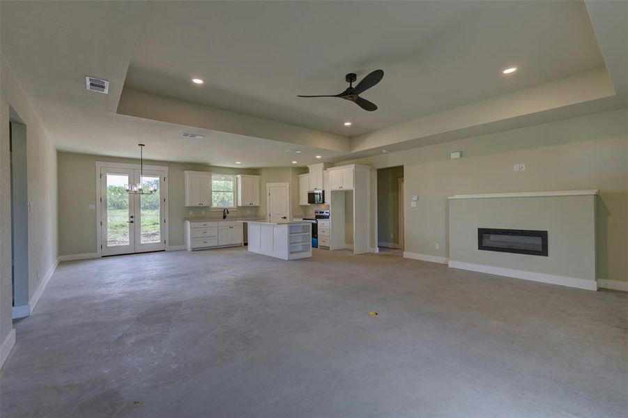 Spacious, unfurnished interior of a new home in , Whitney (Image 4).
