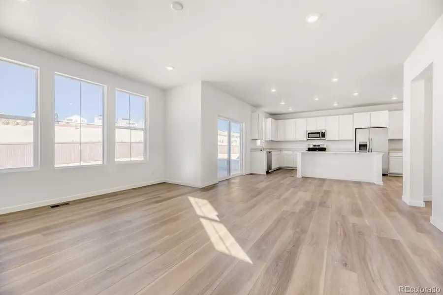 Spacious, unfurnished interior of a new home in Newlin Crossing, Parker (Image 8). Spacious, unfurnished interior of a new home in Newlin Crossing, Parker (Image 8).