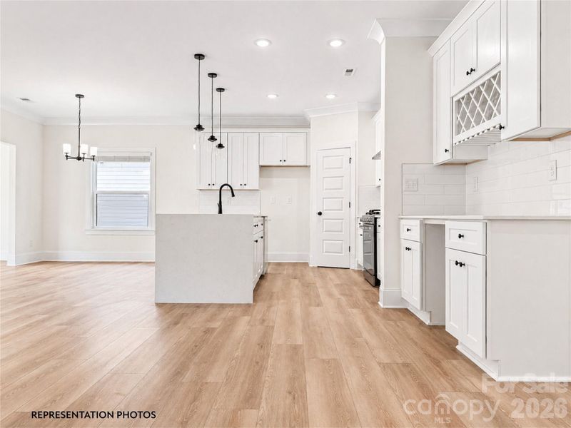 Spacious, unfurnished interior of a new home in , Charlotte (Image 9).