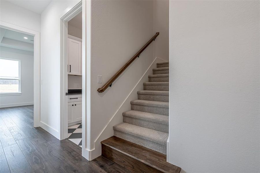 Spacious, unfurnished interior of a new home in , Granbury (Image 30). Spacious, unfurnished interior of a new home in , Granbury (Image 30).