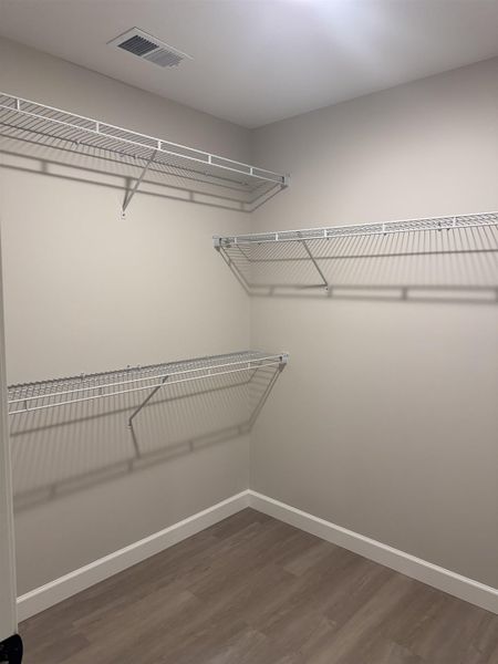 Spacious, unfurnished interior of a new home in Ballentine Ridge, Lyman (Image 20).