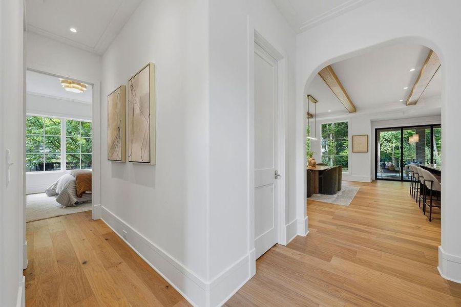 Spacious, unfurnished interior of a new home in , Atlanta (Image 89).