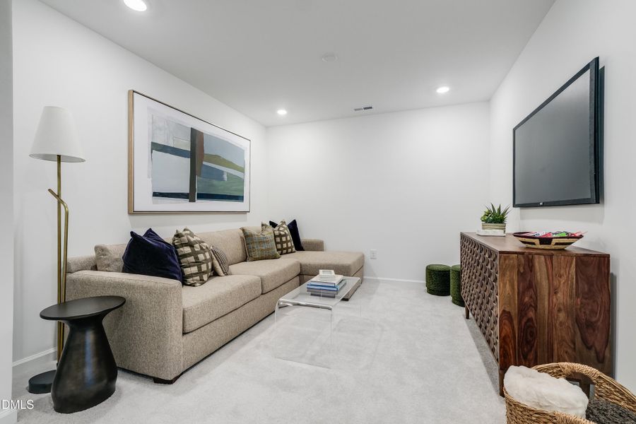 SUN_StellaView_Pic_Coleman-_Loft_1of3