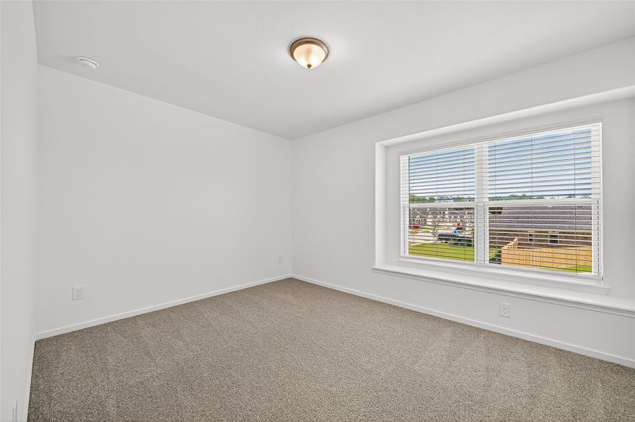 Spacious, unfurnished interior of a new home in Mill Creek Trails, Magnolia (Image 14).