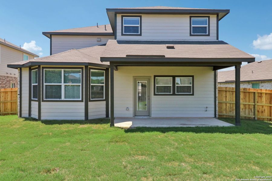 Exterior details and patio area of a home in Thomas Pond, San Antonio (Image 26). Exterior details and patio area of a home in Thomas Pond, San Antonio (Image 26).