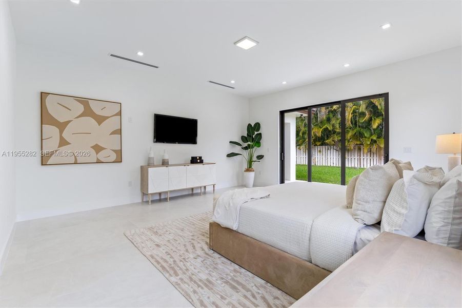 Furnished interior view inside a new home in , Cutler Bay (Image 19).