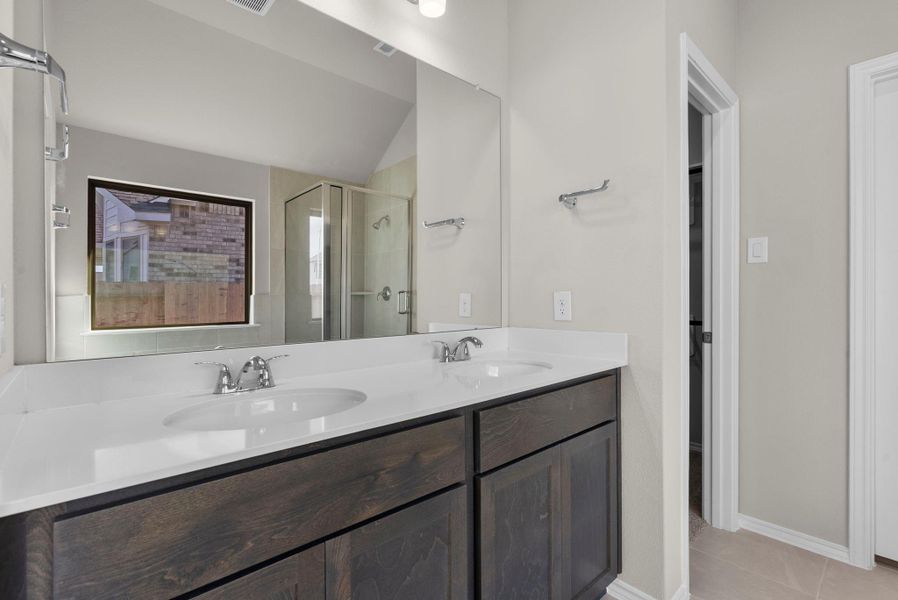 Furnished interior view inside a new home in Grand Central Park, Conroe (Image 10).