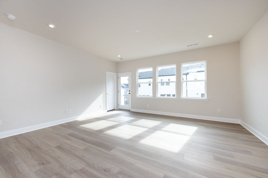 Spacious, unfurnished interior of a new home in Archer Row, Charlotte (Image 29). Spacious, unfurnished interior of a new home in Archer Row, Charlotte (Image 29).