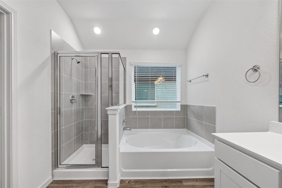 Furnished interior view inside a new home in Rollingbrook Estates, Baytown (Image 14).