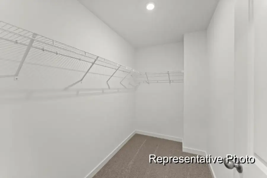 Spacious, unfurnished interior of a new home in White Oak Creek Crossing, Angier (Image 18).