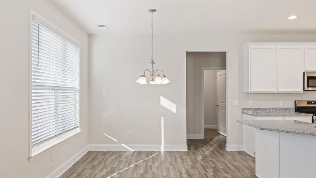 Spacious, unfurnished interior of a new home in Palmetto Valley, Anderson (Image 20).