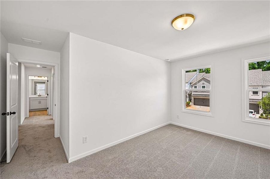 Spacious, unfurnished interior of a new home in Langston Reserve, Cartersville (Image 24).