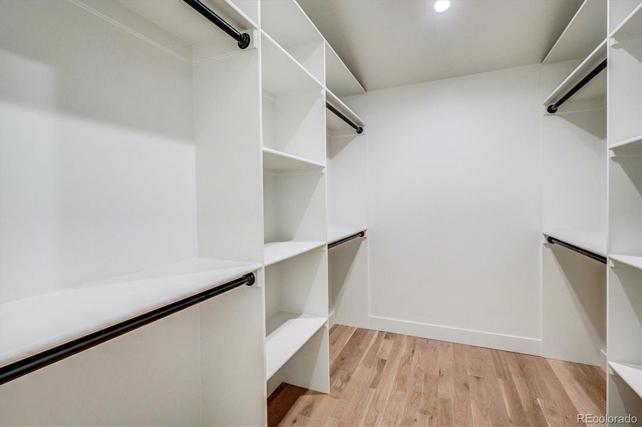 Spacious, unfurnished interior of a new home in , Denver (Image 28).