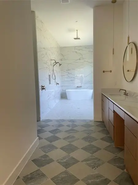 Image 13 of a home in .