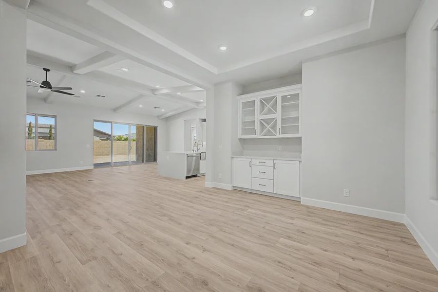 Spacious, unfurnished interior of a new home in Bellero Estates, Queen Creek (Image 17). Spacious, unfurnished interior of a new home in Bellero Estates, Queen Creek (Image 17).