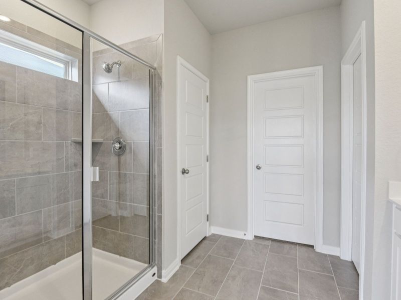 Furnished interior view inside a new home in Catalina, Converse (Image 9).