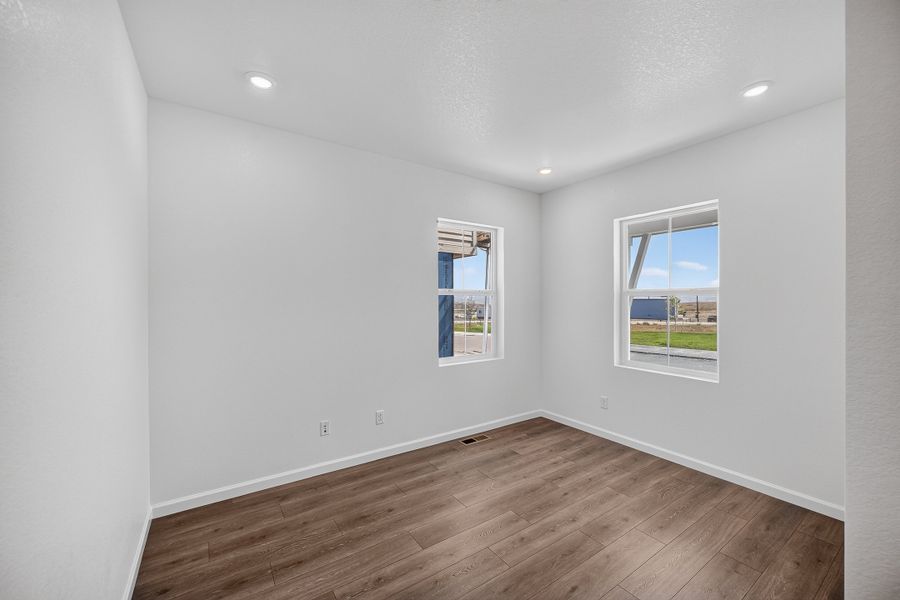 Spacious, unfurnished interior of a new home in Sterling Ranch Ascent Village, Littleton (Image 16). Spacious, unfurnished interior of a new home in Sterling Ranch Ascent Village, Littleton (Image 16).