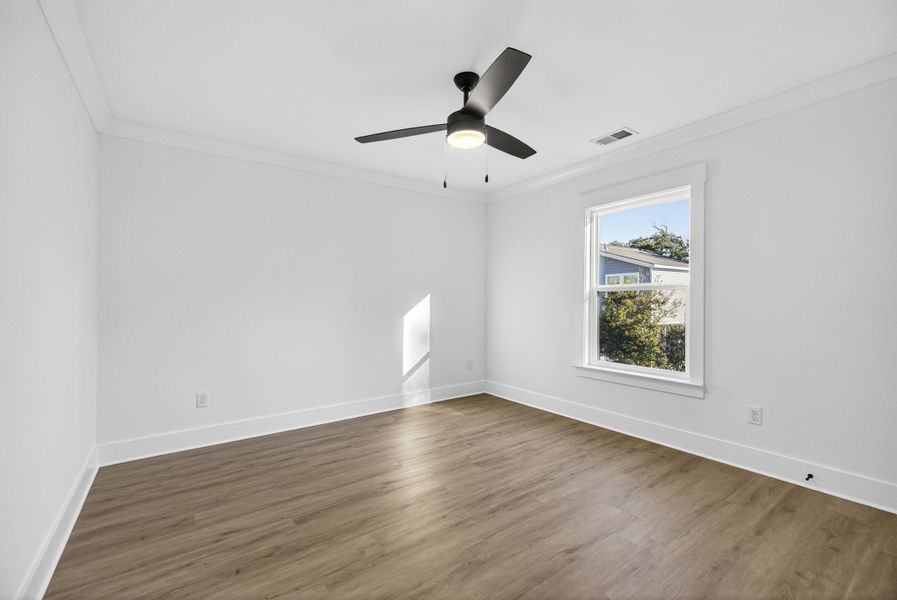 Spacious, unfurnished interior of a new home in , Charleston (Image 26).