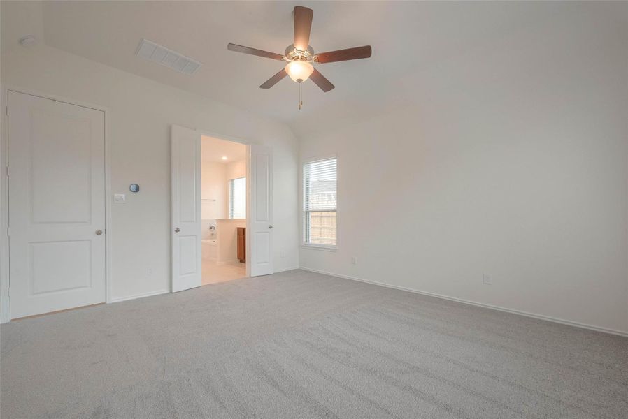 Spacious, unfurnished interior of a new home in Mandola Farms , Richmond (Image 36).