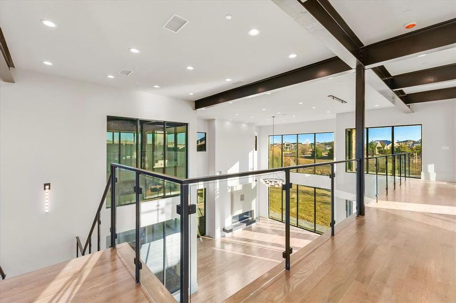 Image 36 of a home in .