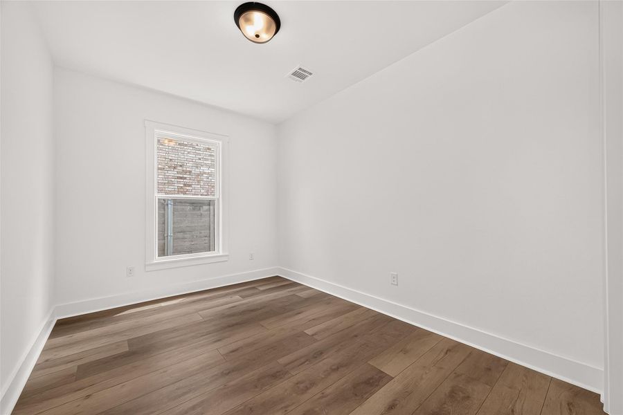 Spacious, unfurnished interior of a new home in Two Step Farm, Montgomery (Image 38). Spacious, unfurnished interior of a new home in Two Step Farm, Montgomery (Image 38).