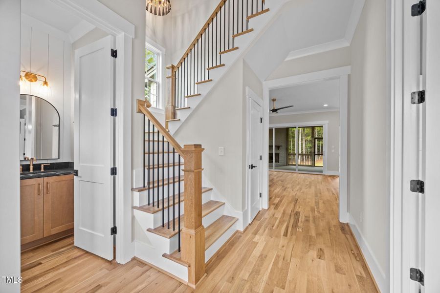 9-web-or-mls-IMG_1600 9-web-or-mls-IMG_1600