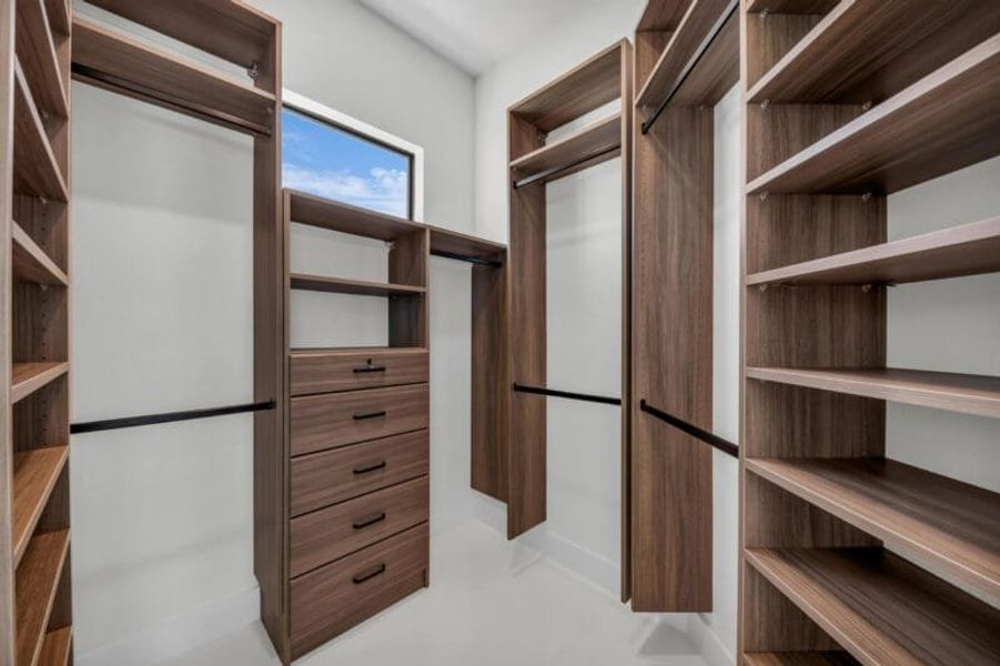 Representative furnished interior of a home built from the Silver Palm – Phase 2 by Medallion Home in Aqua, Bradenton (Image 47).