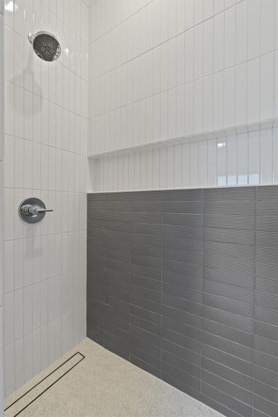 Ensuite shower