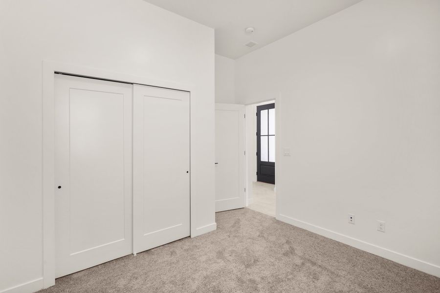 Spacious, unfurnished interior of a new home in Gateway Estates, El Paso (Image 27). Spacious, unfurnished interior of a new home in Gateway Estates, El Paso (Image 27).