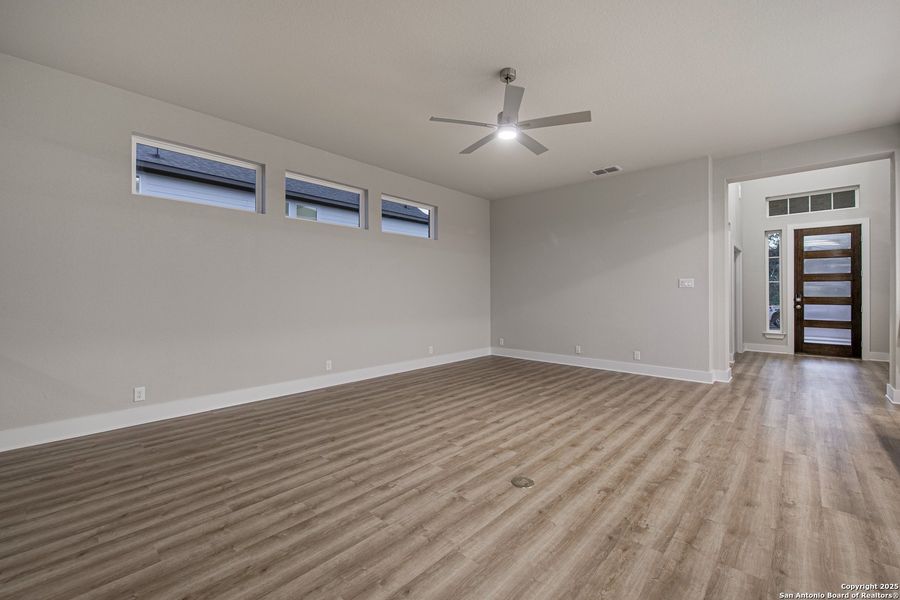 Spacious, unfurnished interior of a new home in Buffalo Crossing – New Phase Now Preselling, Cibolo (Image 16). Spacious, unfurnished interior of a new home in Buffalo Crossing – New Phase Now Preselling, Cibolo (Image 16).