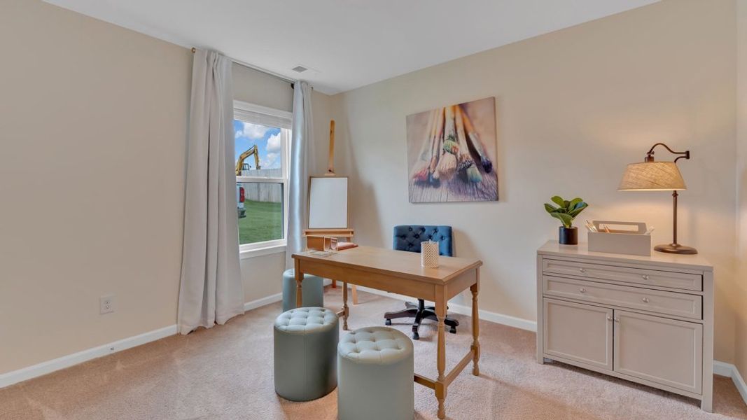 Furnished interior view inside a new home in Oak Hill, Vonore (Image 23).