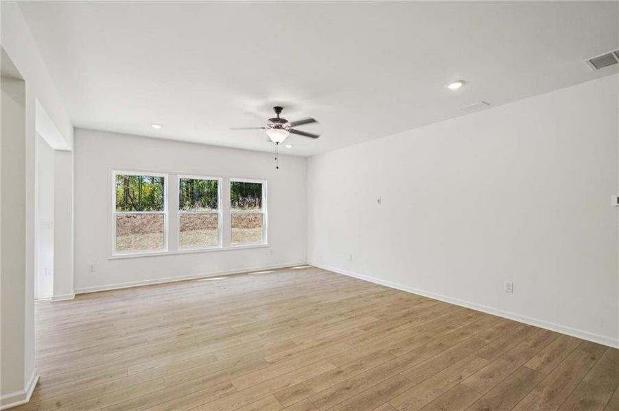 Spacious, unfurnished interior of a new home in The Estates at Casteel, Bethlehem (Image 23).