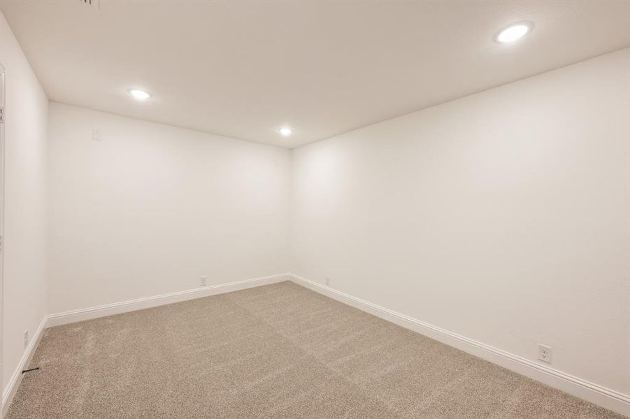 Spacious, unfurnished interior of a new home in Bear Creek Classic 60, Lavon (Image 37). Spacious, unfurnished interior of a new home in Bear Creek Classic 60, Lavon (Image 37).