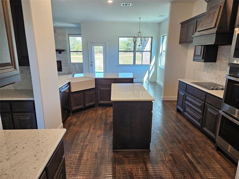 Furnished interior view inside a new home in West Farmington, Van Alstyne (Image 6). Furnished interior view inside a new home in West Farmington, Van Alstyne (Image 6).