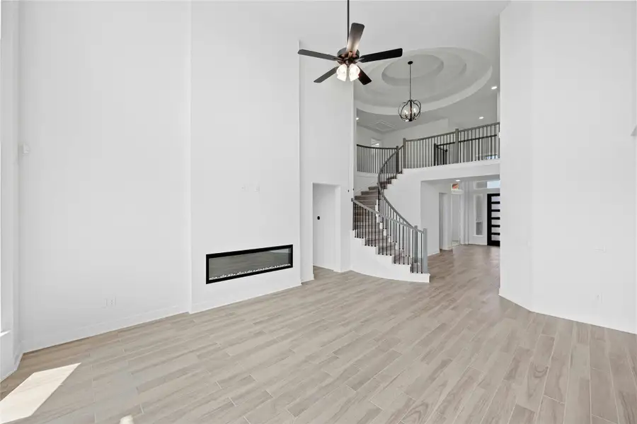Furnished interior view inside a new home in Flora - 60', Hutto (Image 4).