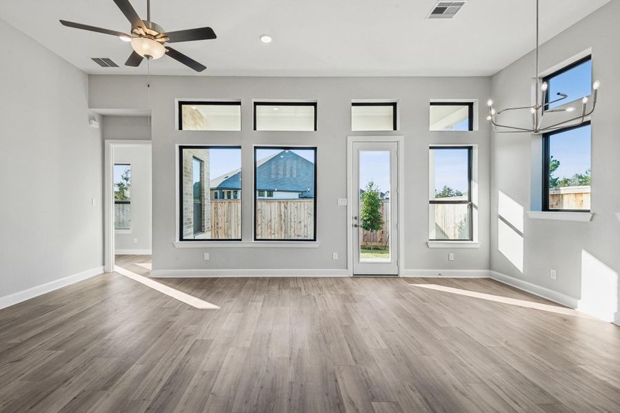 Spacious, unfurnished interior of a new home in Kresston, Magnolia (Image 34). Spacious, unfurnished interior of a new home in Kresston, Magnolia (Image 34).