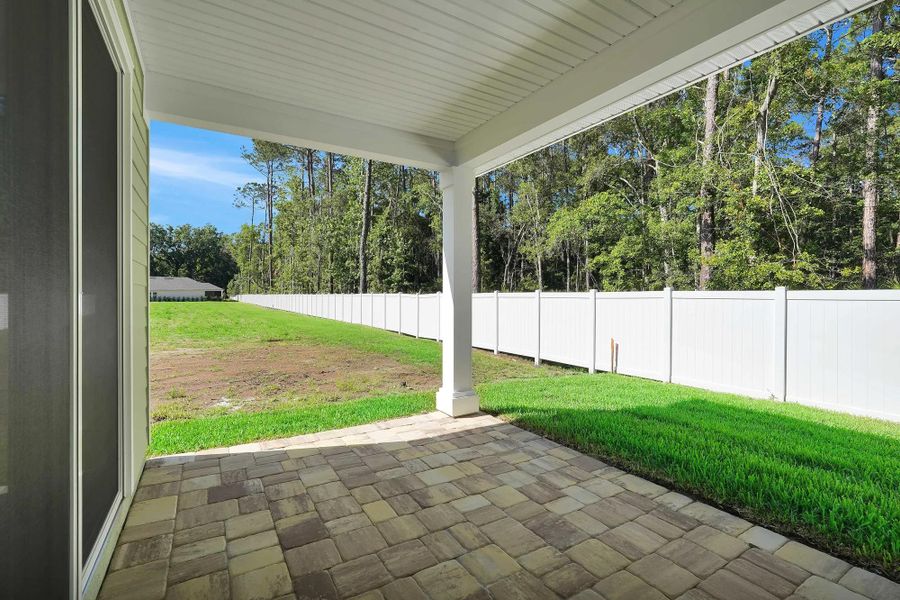 The Hilton II Outdoor Living Area The Hilton II Outdoor Living Area