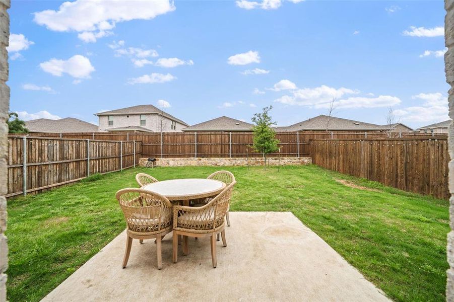 Exterior details and patio area of a home in Eastridge, McKinney (Image 4).