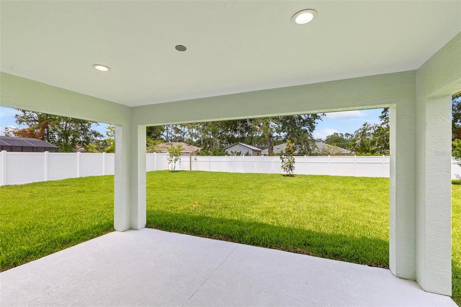 Spacious, unfurnished interior of a new home in , Palm Coast (Image 35).