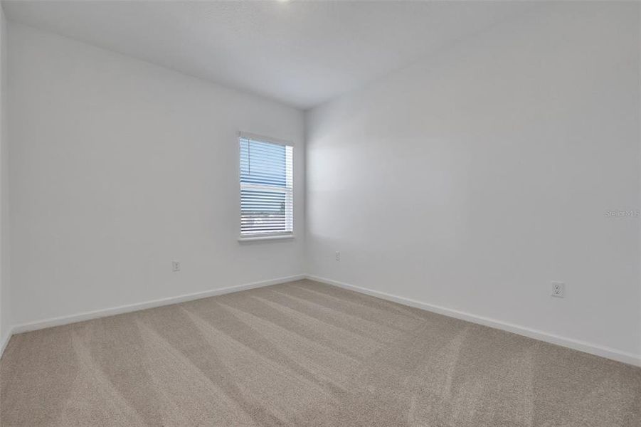 Spacious, unfurnished interior of a new home in Crossroads at Kelly Park, Apopka (Image 29).