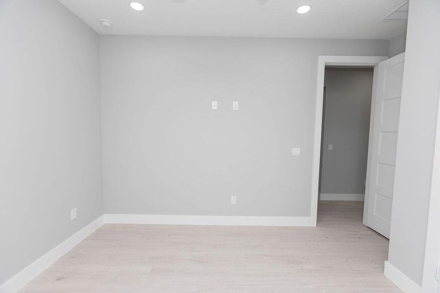 Spacious, unfurnished interior of a new home in , Port St. Lucie (Image 23). Spacious, unfurnished interior of a new home in , Port St. Lucie (Image 23).