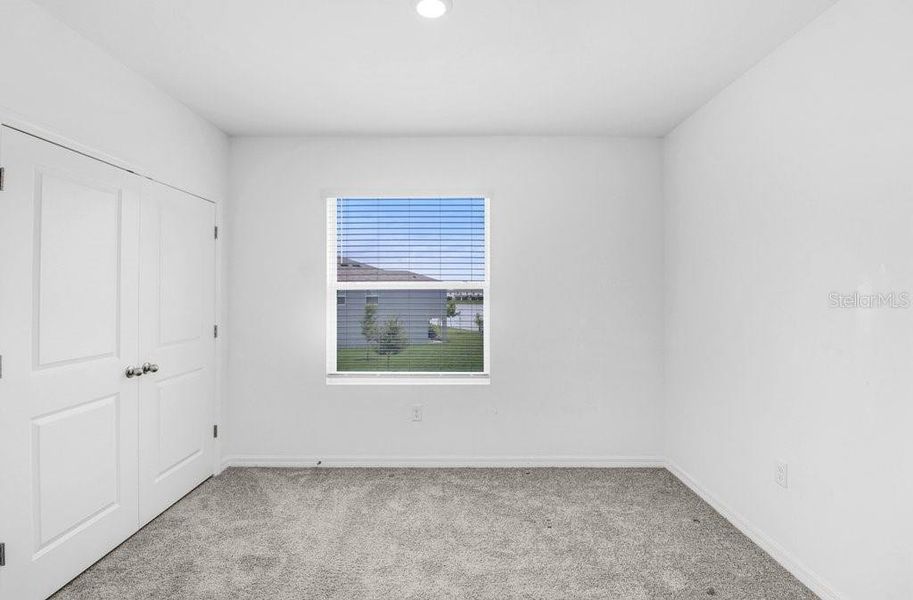 Spacious, unfurnished interior of a new home in , Apollo Beach (Image 18).