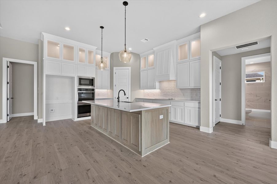 Furnished interior view inside a new home in Coyote Crossing, Godley (Image 6). Furnished interior view inside a new home in Coyote Crossing, Godley (Image 6).