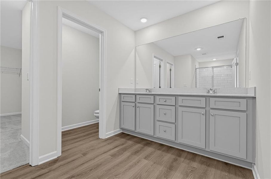 Furnished interior view inside a new home in , Bethlehem (Image 6).
