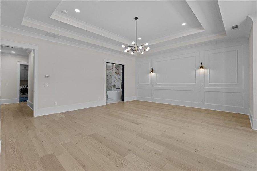 Spacious, unfurnished interior of a new home in , Monroe (Image 73).