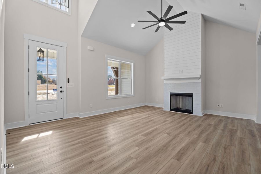 21-web-or-mls-DSC04705