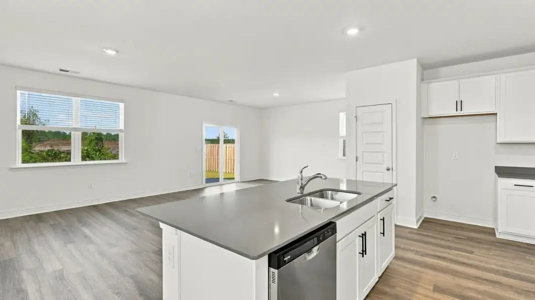Furnished interior view inside a new home in The Lakes at North Glynn, Brunswick (Image 7).